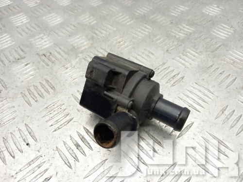 Дополнительный насос ож для Audi A3 8V oe 5Q0965561B запчасти бу Дополнительный насос ож для Audi A3 8V oe 5Q0965561B разборка бу