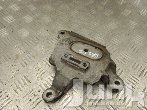 Кронштейн опоры акпп для Audi Q5 oe 8K0399115BS разборка бу