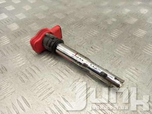 Катушка зажигания oe 06E905115E разборка бу