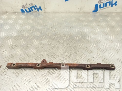 Кронштейн крепления турбины для BMW 4-та серія oe 11628678769 запчасти бу Кронштейн крепления турбины для BMW 4-та серія oe 11628678769 разборка бу