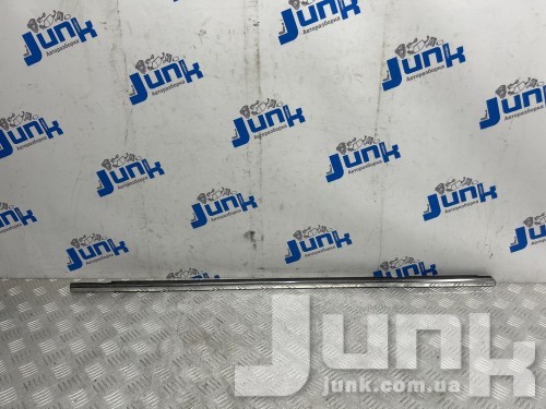 Молдинг стекла двери задней правой хром для Infiniti QX80 oe 828211LA1A запчасти бу Молдинг стекла двери задней правой хром для Infiniti QX80 oe 828211LA1A разборка бу