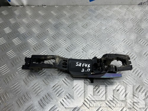 Опорная скоба передней правой двери для Infiniti QX80 oe 806101LA2A запчасти бу Опорная скоба передней правой двери для Infiniti QX80 oe 806101LA2A разборка бу