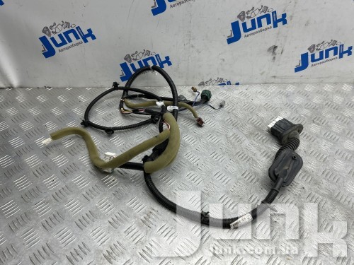 Жгут проводки двери задней правой для Infiniti QX80 oe 241261V90A разборка бу