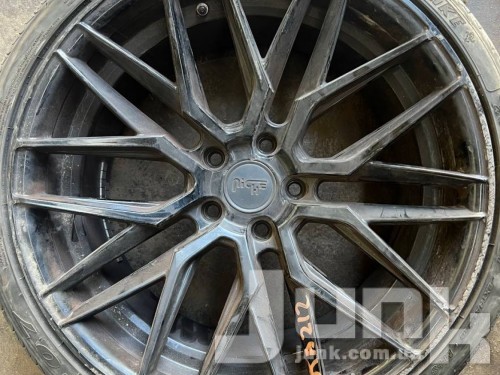 Niche Gamma 9x20 5x120 ET35 DIA Б/У
