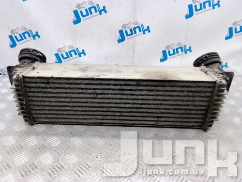Радиатор интеркулера для BMW X5 E70 oe 17517805150 разборка бу