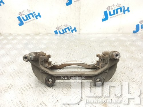 Скоба переднего правого суппорта oe 3QF615126A запчасти бу Скоба переднего правого суппорта oe 3QF615126A разборка бу