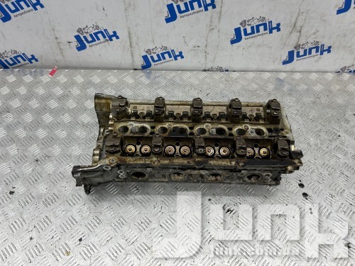 Головка блока цилиндров (ГБЦ) левая для Land Rover Range Rover III oe LR026146 разборка бу