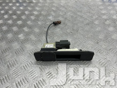 Ручка открывания багажника для Mercedes X166 GL-Klasse oe A1667500693 разборка бу