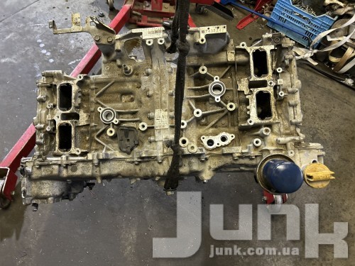 Двигатель (мотор) 2.5 для Subaru Forester 4 SJ oe 10100CC170 разборка бу