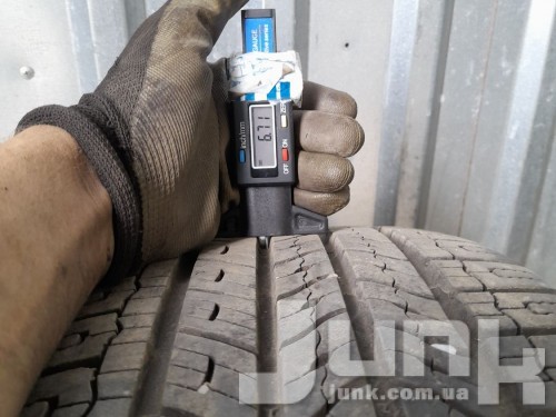 Phantom C-Sport 235/55 R19 105V XL Б/У 6,5 мм