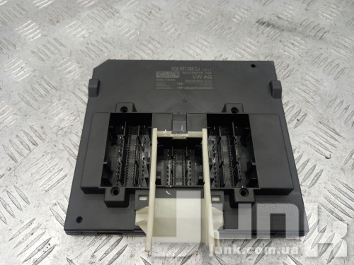 Блок комфорта для Вольксваген Taos oe 5Q0937085CJ разборка бу