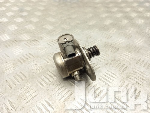 Топливный насос (ТНВД) для БМВ X1 Ф48 oe 13517636881 разборка бу