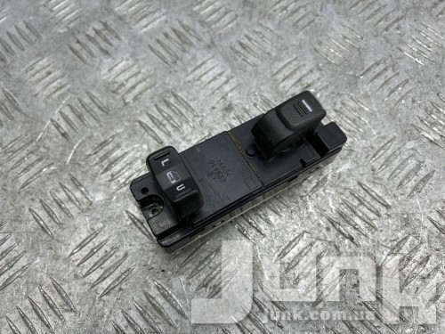 Кнопка стеклоподъемника передней правой двери для Хаммер H3 oe 15897773 разборка бу