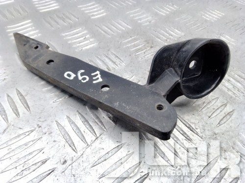 Кронштейн переднего бампера левый для BMW E90 oe 51117058447 разборка бу