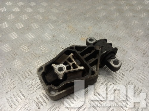 Подушка двигателя задняя для Mercedes x156 oe A2462401209 разборка бу