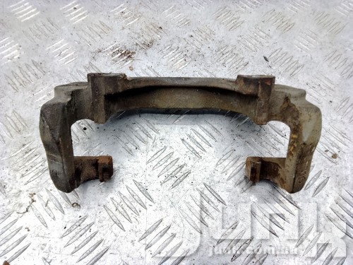 Скоба переднего суппорта для Volvo S60 II oe 36000149 запчасти бу Скоба переднего суппорта для Volvo S60 II oe 36000149 разборка бу