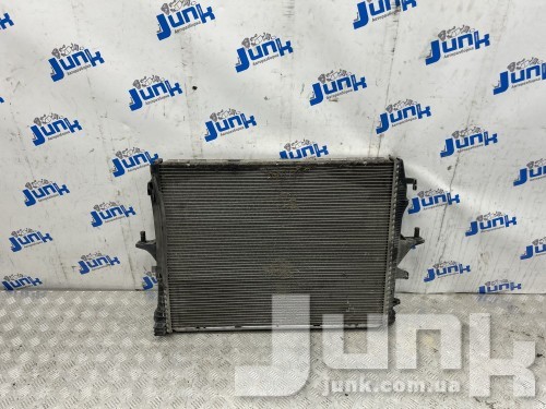 Радиатор охлаждения  двигателя для Вольксваген Touareg I oe 7L0121253A разборка бу