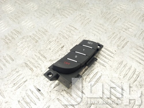 Кнопка памяти сидений oe 4G09597695PR разборка бу