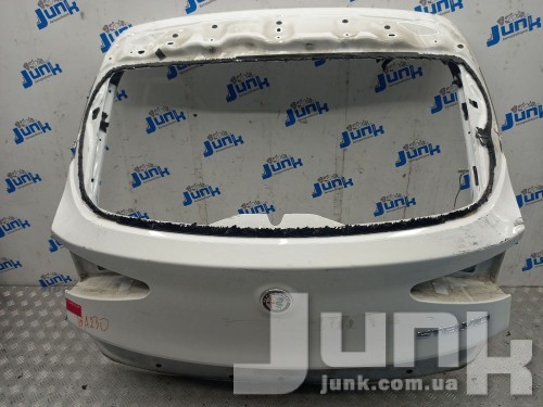 Крышка багажника (ляда) для Альфа Ромео Stelvio 2017-2023 oe 50559761 разборка бу