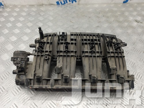 Впускной коллектор для Audi A4 (Б9) oe 06L133201DH запчасти бу Впускной коллектор для Audi A4 (Б9) oe 06L133201DH разборка бу