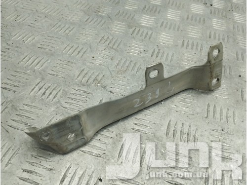 Кронштейн переднего бампера левый для BMW F10