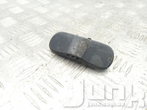 Форсунка омывателя лобового стекла правая для Ауди КУ5 2012-2017 oe 8R0955988B разборка бу