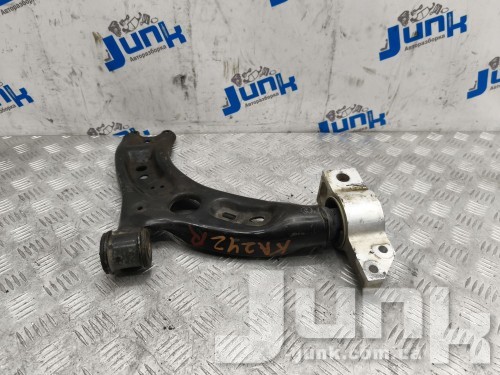 Рычаг передней подвески нижний правый для Вольксваген Tiguan I oe 5N0407152 разборка бу