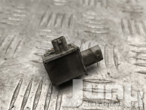 Датчик удара для Вольксваген Passat B7 oe 5K0959659A запчасти бу Датчик удара для Вольксваген Passat B7 oe 5K0959659A разборка бу