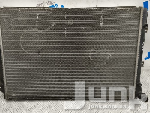 Радиатор охлаждения двигателя для Вольксваген Passat B7 oe 1K0121253BJ разборка бу