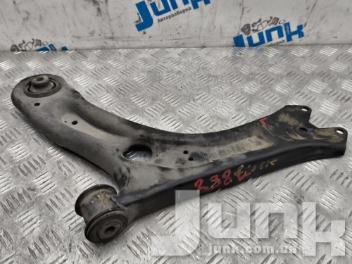 Рычаг передней подвески нижний левый для Вольксваген Passat B7 oe 561407151A запчасти бу Рычаг передней подвески нижний левый для Вольксваген Passat B7 oe 561407151A разборка бу