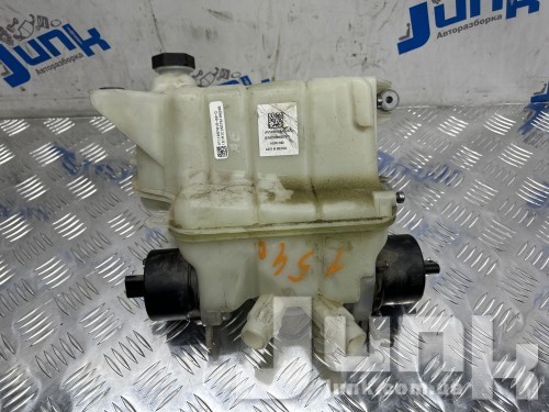 Бачок расширительный в сборе для Tesla Model 3 oe 109701500K разборка бу