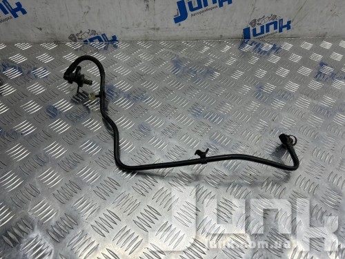 Трубка вентиляции картерных газов для Mercedes x156 oe A2700181500 разборка бу