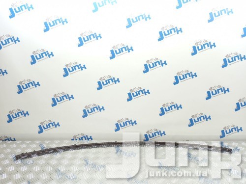 Накладка торпедо декоративная для Вольксваген Passat B7 oe 561819955CPN9 разборка бу