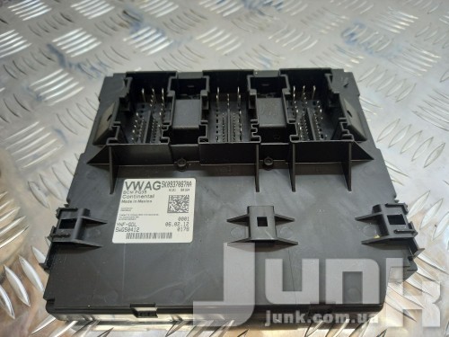 Блок комфорта для Вольксваген Passat B7 oe 5K0937087AAZ3K запчасти бу Блок комфорта для Вольксваген Passat B7 oe 5K0937087AAZ3K разборка бу