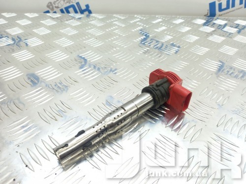 Катушка зажигания oe 06E905115E разборка бу