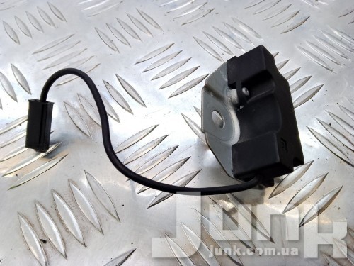 Антенна для Cadillac ATS oe 84043838 разборка бу