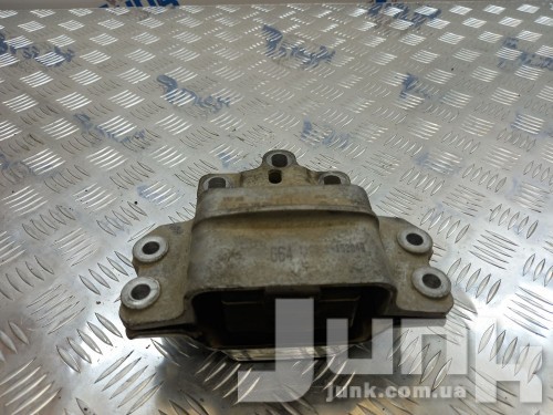 Подушка двигателя для Вольксваген Tiguan I oe 3C0199555AE разборка бу