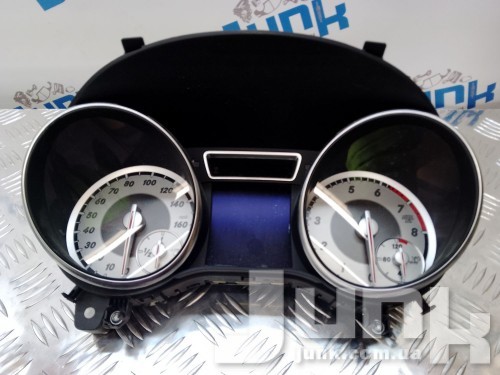 Панель приборов для Mercedes x156 oe A1569004001 разборка бу
