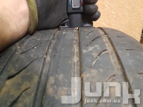 Sentury UHP 235/45 ZR18 98W XL Б/У 4,5 мм oe  разборка бу