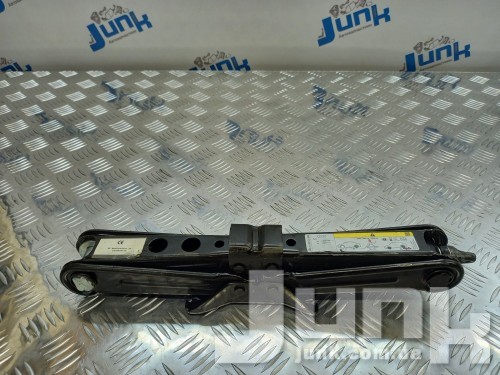 Домкрат для Ауди A4 (Б9) oe 8W0011031D разборка бу