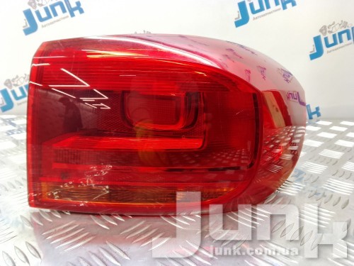 Фонарь правый в крыле для Вольксваген Tiguan I oe 5N0945096R запчасти бу Фонарь правый в крыле для Вольксваген Tiguan I oe 5N0945096R разборка бу