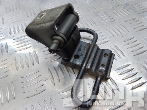 Петля двери задней левой нижняя для Ауди А4 Б7 oe 8E0833411E разборка бу