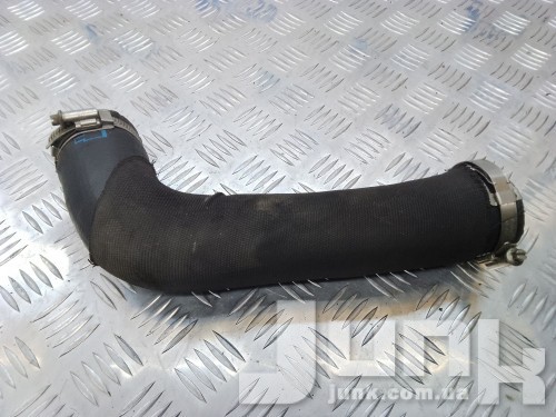 Патрубок интеркулера правый для Audi A4 B7 oe 8E0145708K разборка бу