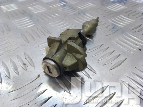 личинка замка левой двери для BMW E90 oe 51217199833 разборка бу