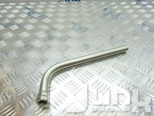 Балонный ключ для Audi A4 (Б9) oe 8N0012219 разборка бу