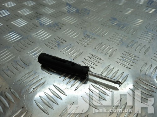 Отвертка со сменными насадками для Audi A4 (Б9) oe 8Z0012255 разборка бу