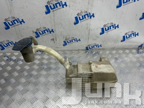 Бачок омывателя для Вольксваген Passat B7 oe 5C6955453S разборка бу