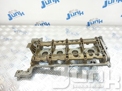 Постель распредвала для Mercedes W204 oe A2710501902 разборка бу