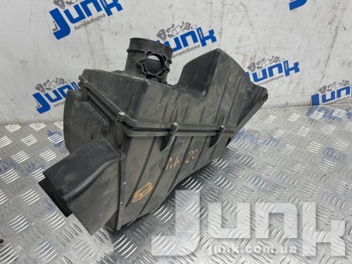 Корпус воздушного фильтра для BMW E90 oe 13717542018 запчасти бу Корпус воздушного фильтра для BMW E90 oe 13717542018 разборка бу