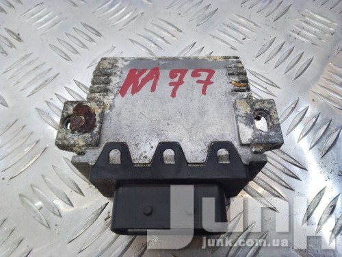 Блок управления топливным насосом для Audi A8 D3 oe 4E0906093B разборка бу